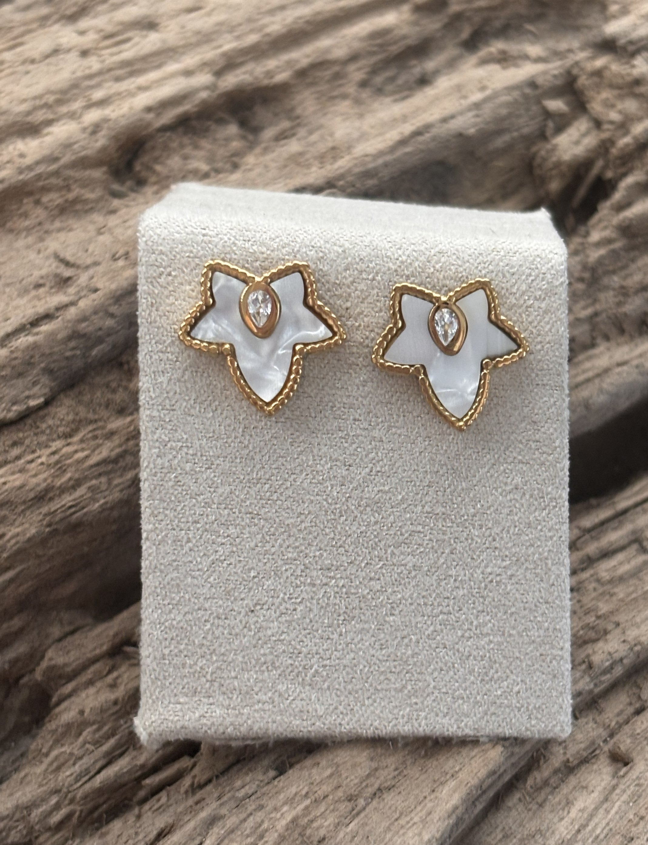 🍁Boucle d’oreille forme feuille 🍁