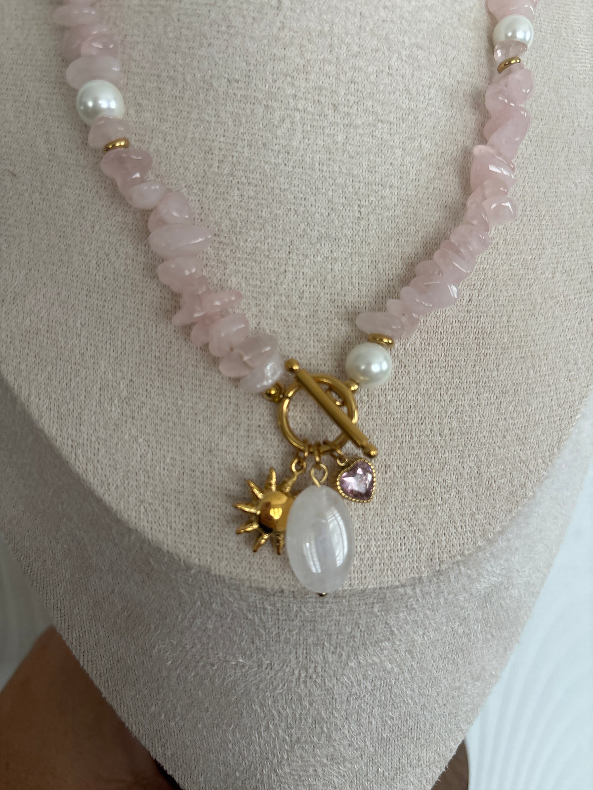 Collier Aura rose