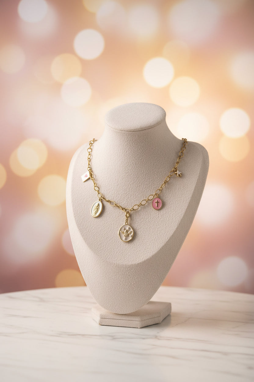 Collier médaillon ange