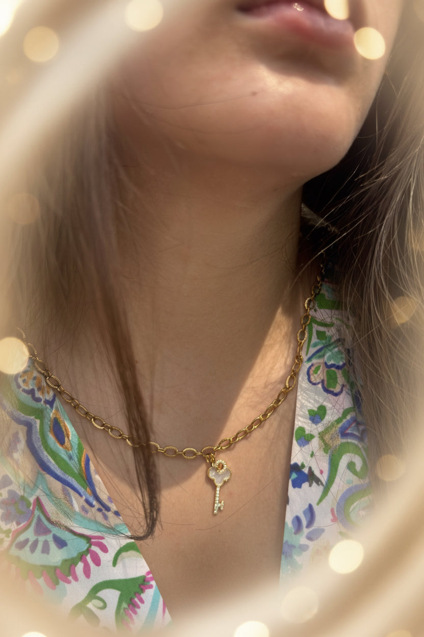 Collier unique