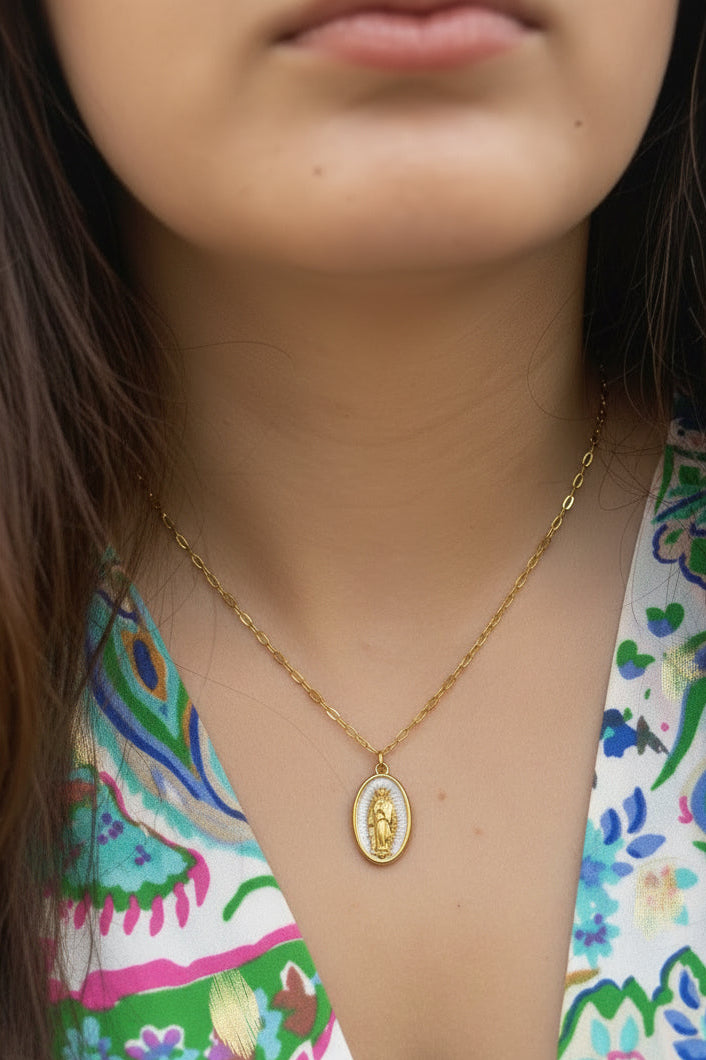 Collier religieux