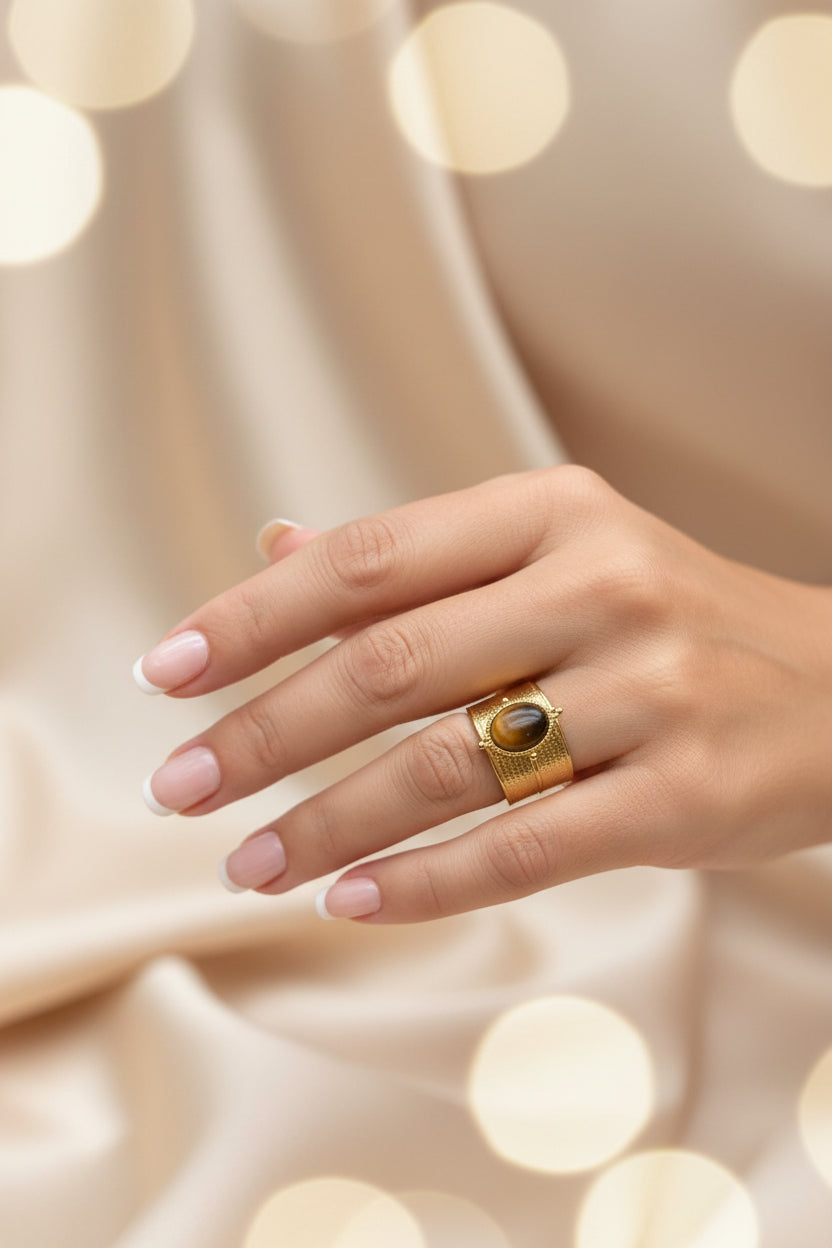 👁️ Bague Manchette Dorée en Oeil de tigre 👁️