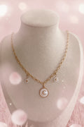 Collier initiale nacré