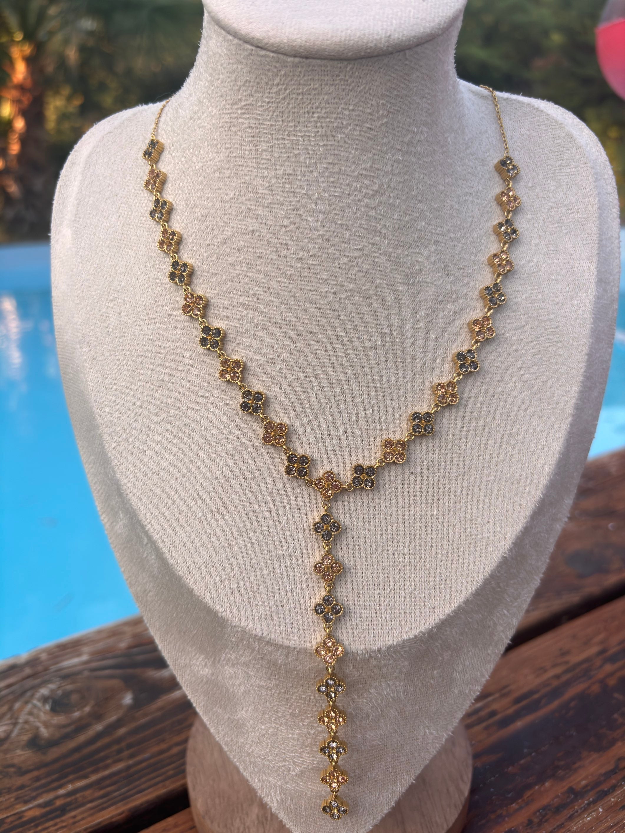 🍀collier Duchesse pendant 🍀