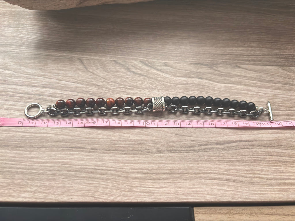 Bracelet homme en acier inoxydable et pierre .