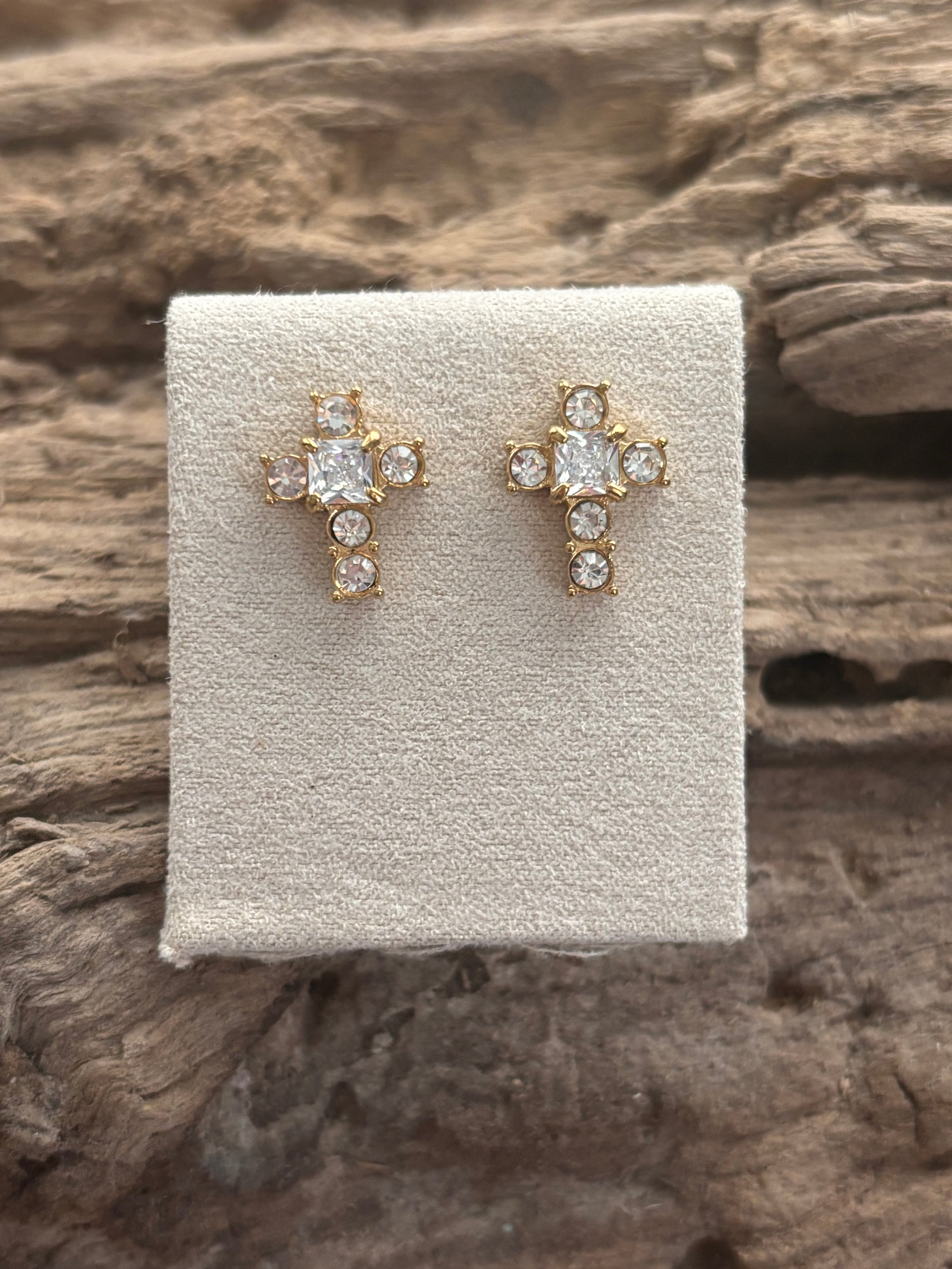 ✝️Boucle d’oreille✝️