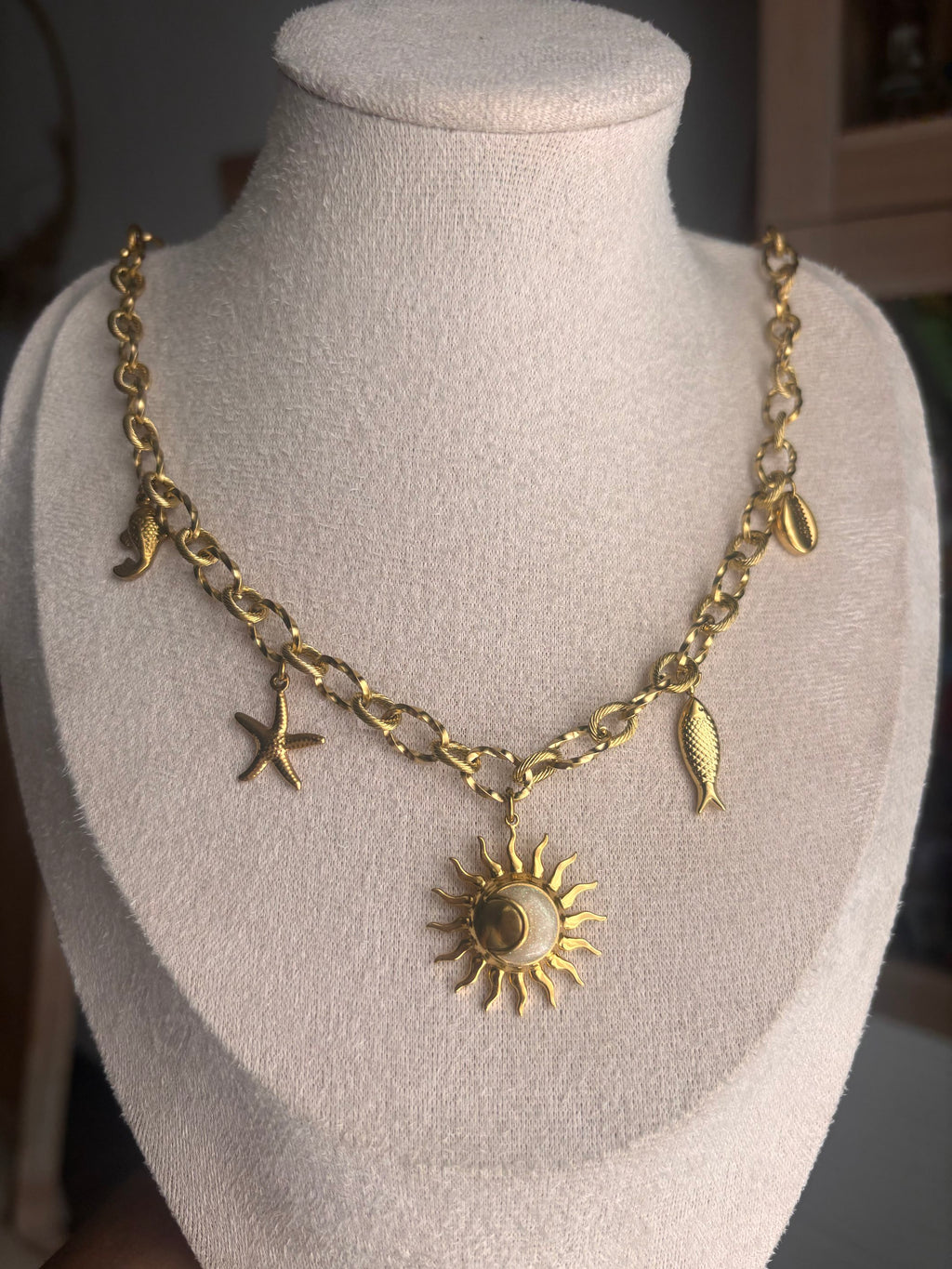 ✨Collier en acier inoxydable avec charmes✨